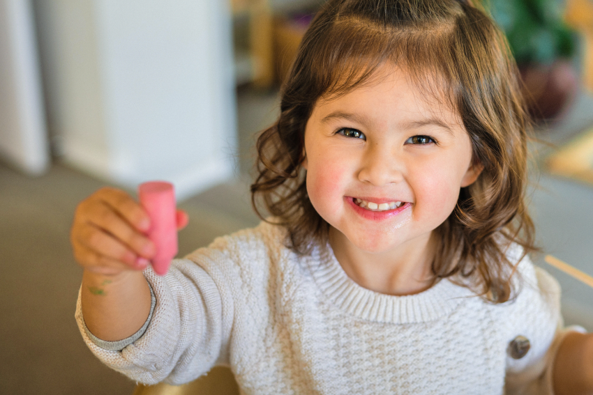 Honeysticks Originals – Natural Beeswax Crayons for Toddlers (10 Colors, First Crayon Choice)