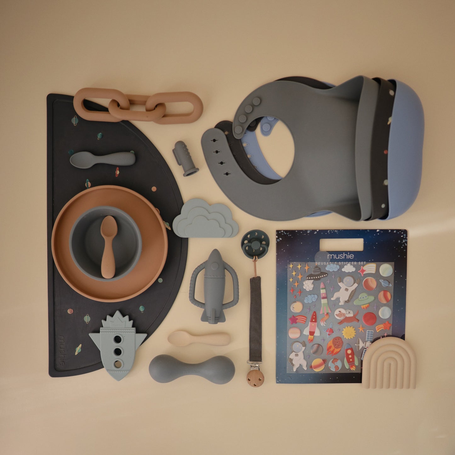 Mushie Reusable Puffy Sticker Book – Space Adventure Play Scene