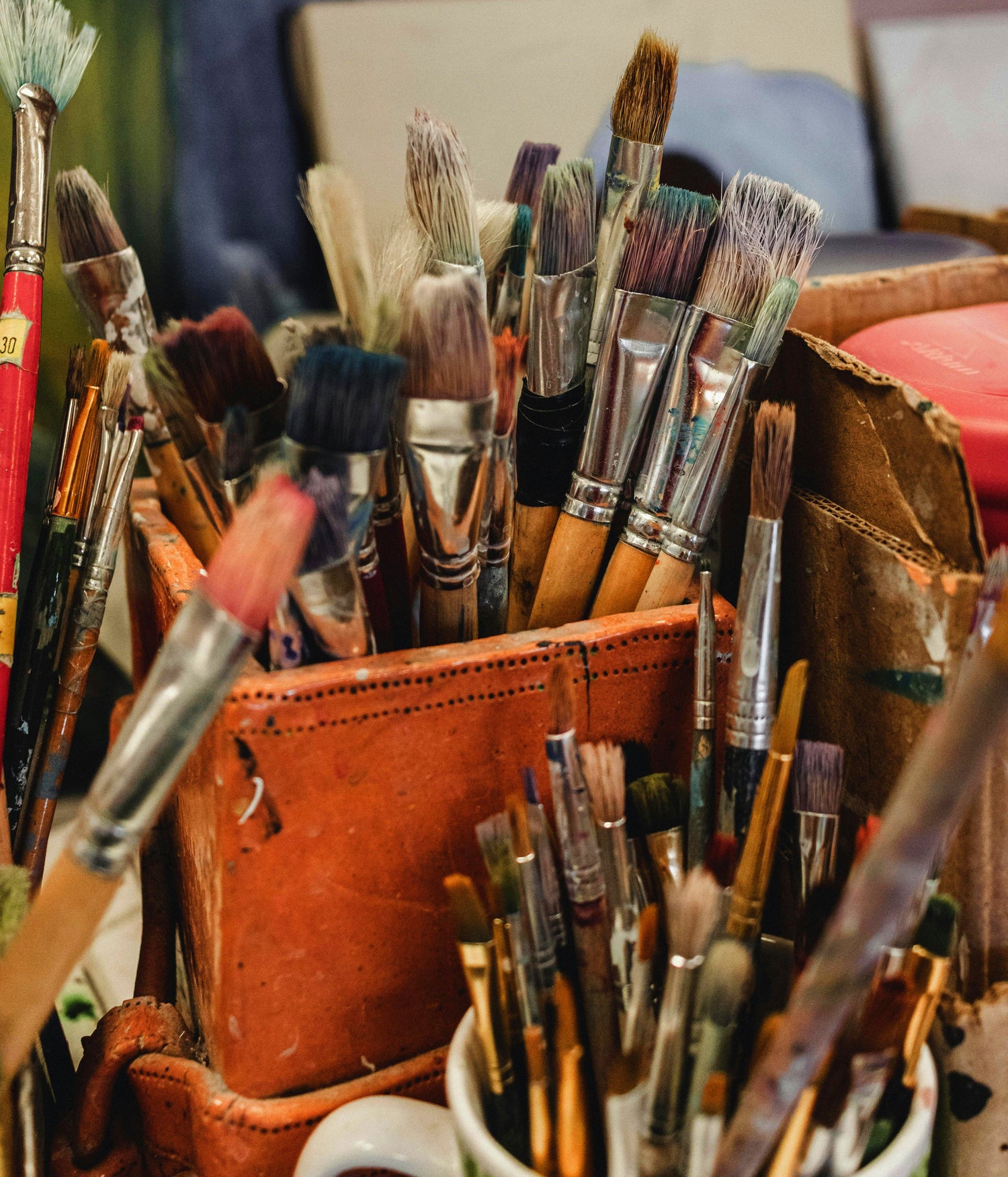 Art Supplies & Tools