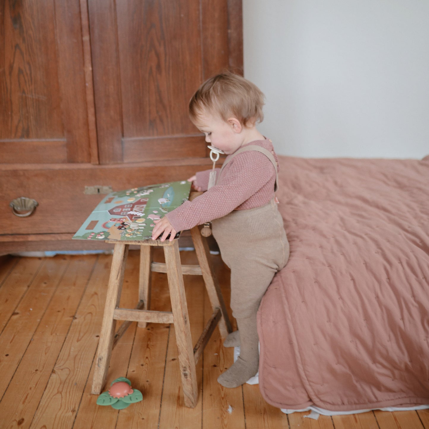 Mushie Reusable Puffy Sticker Book – Farm Friends Play Scene