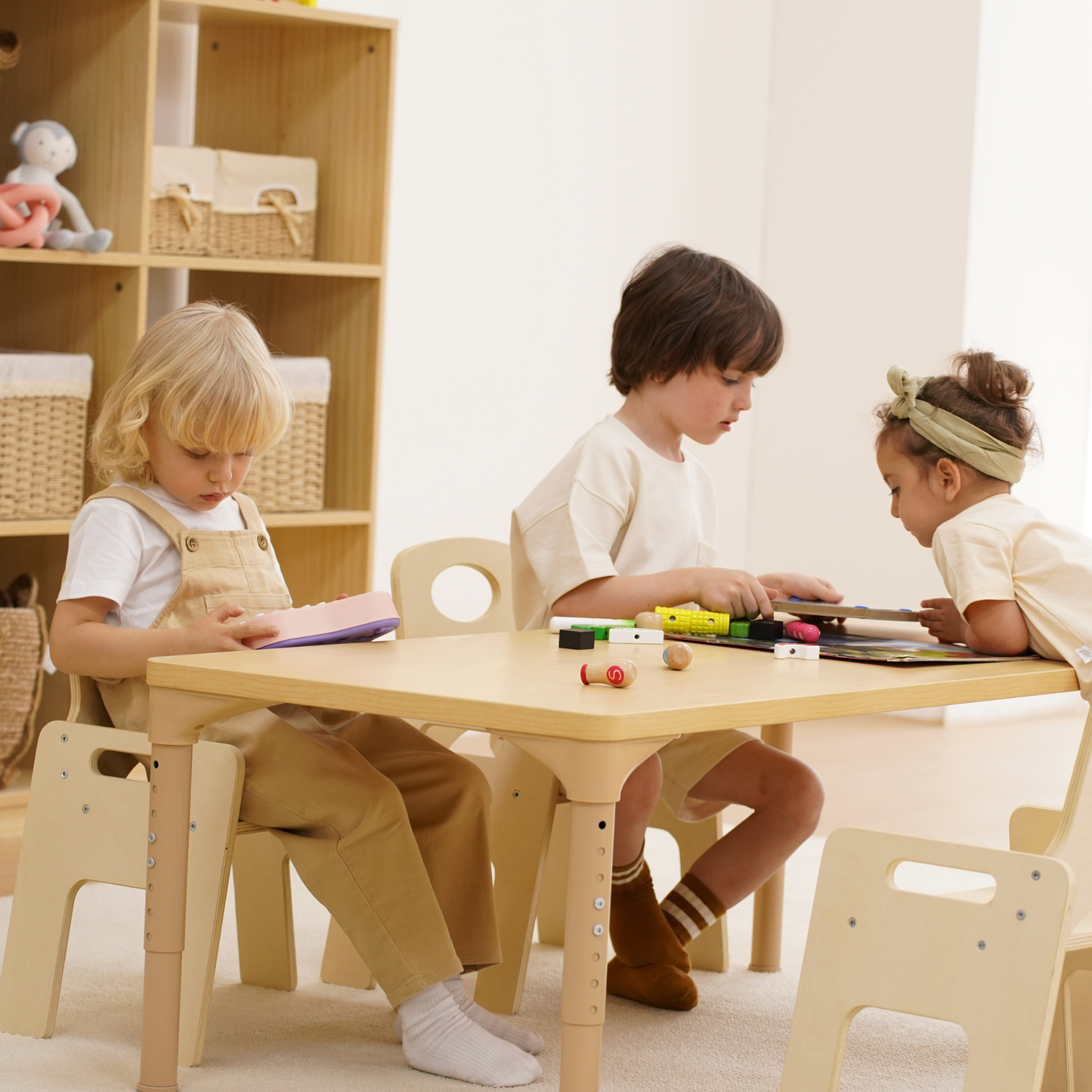 Avenlur Adrian Multi-Height Adjustable Table & Chairs Set – Montessori-Inspired Wooden Furniture for Toddlers and Kids