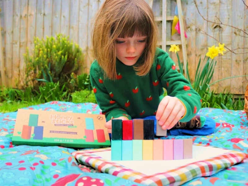 Honeysticks Blocks – Natural Beeswax Block Crayons for Kids, 16 Colors (Classic & Pastel)