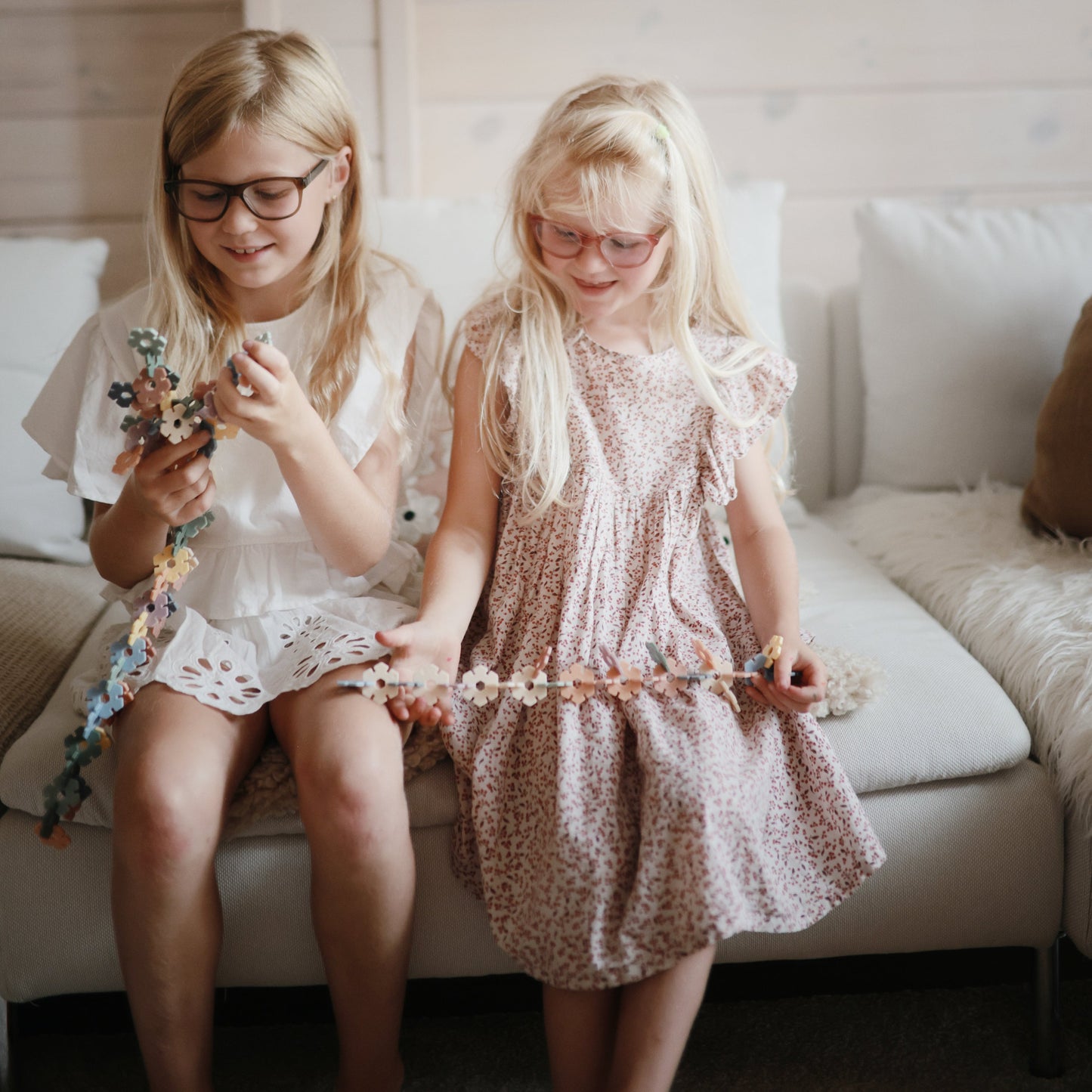 Mushie Hexagon Building Toy – STEM Creative Construction Set for Toddlers