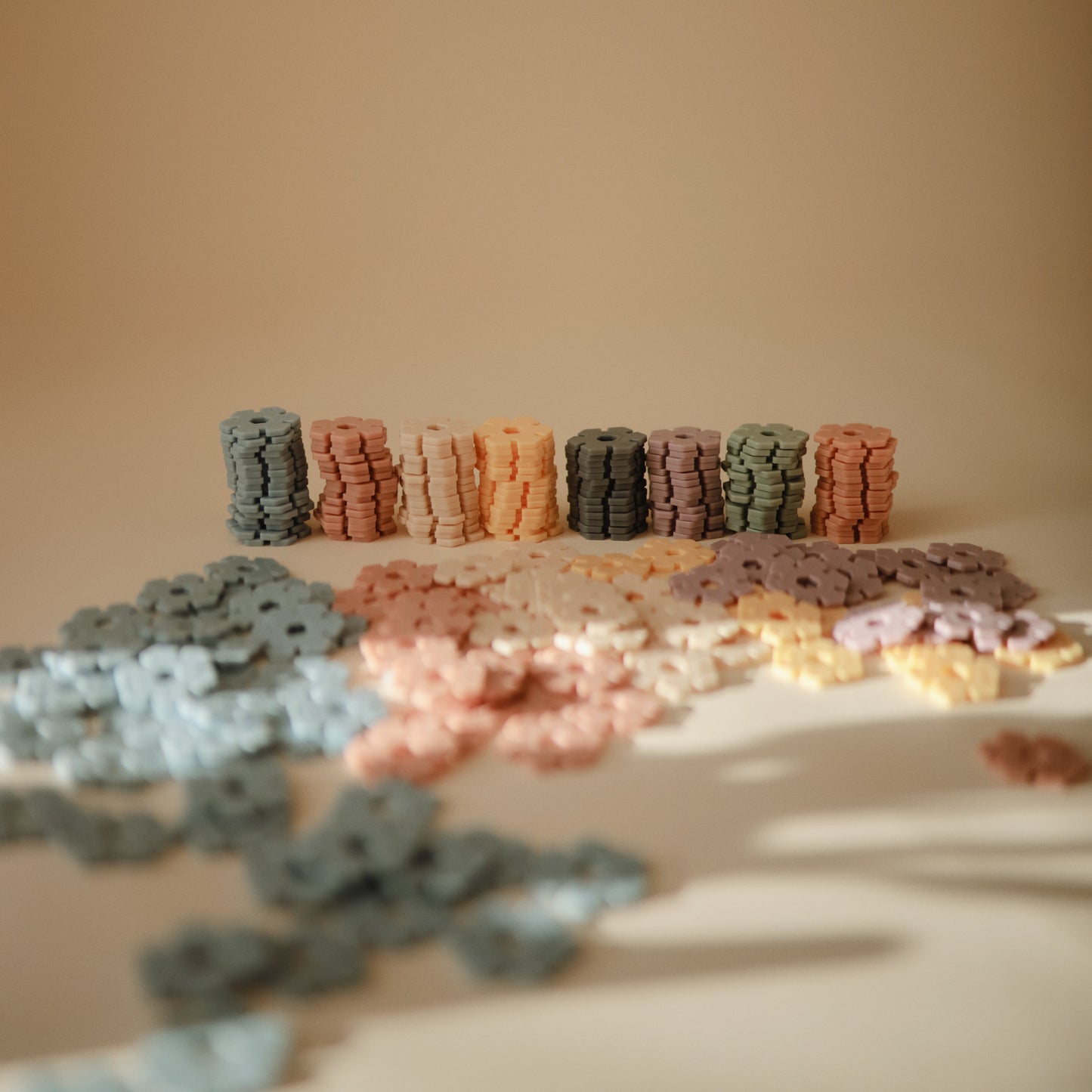 Mushie Hexagon Building Toy – STEM Creative Construction Set for Toddlers