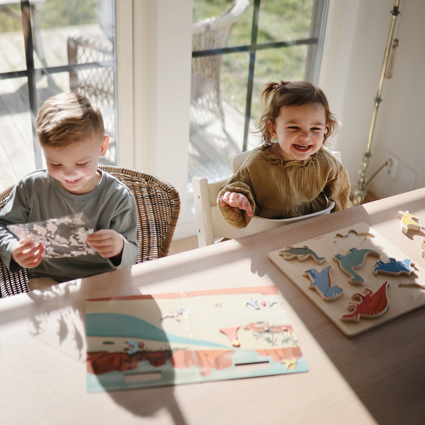 Mushie Wooden Dinosaur Puzzle – FSC-Certified Prehistoric Learning Puzzle for Toddlers