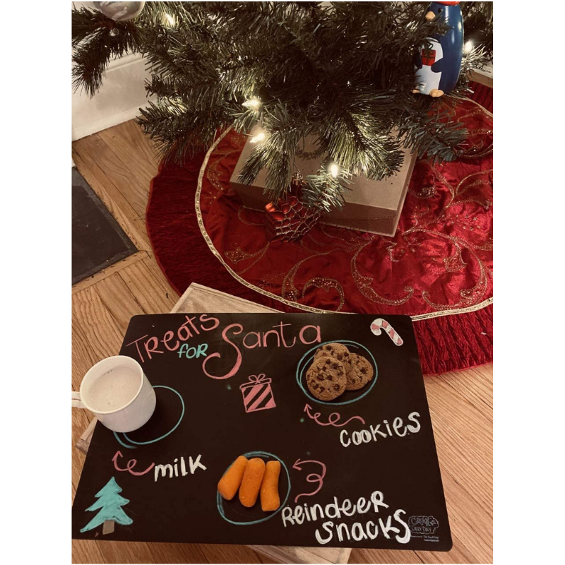 Reusable Blackboard Placemat Set with Wonder Stix – Travel & Mess-Free Drawing Fun