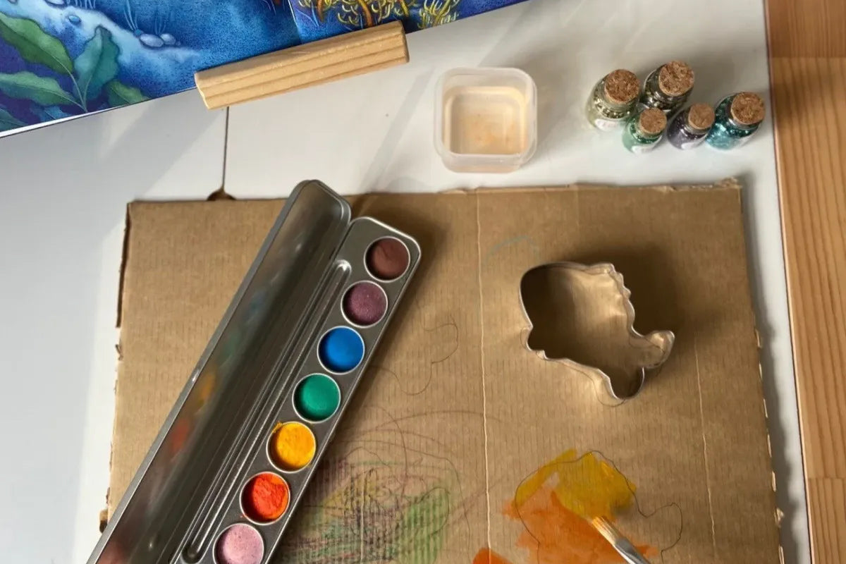 Honeysticks Watercolor Paint Set – Non-Toxic Natural Paints for Kids with Brush, 8 Colors